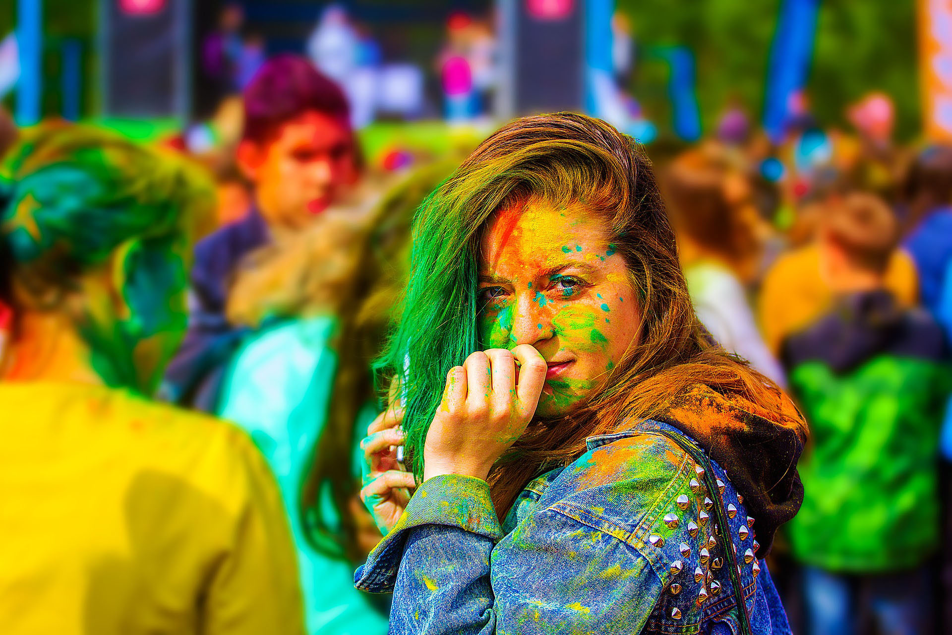 the-festival-of-colors-2374421_1920.jpg